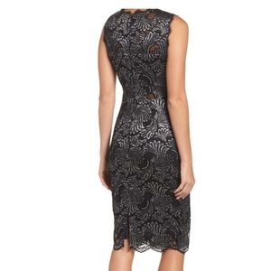 Two- tone lace sheath dress